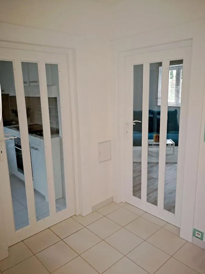 Muensing Naehe Starnberger See, Schoene Ferienwohnung, Gaestewohnung 125Qm Eg Und Og Kontaktfrei Germany