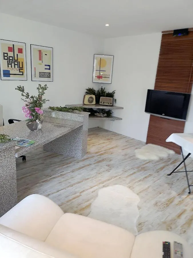 Muensing Naehe Starnberger See, Schoene Ferienwohnung, Gaestewohnung 125Qm Eg Und Og Kontaktfrei Apartment