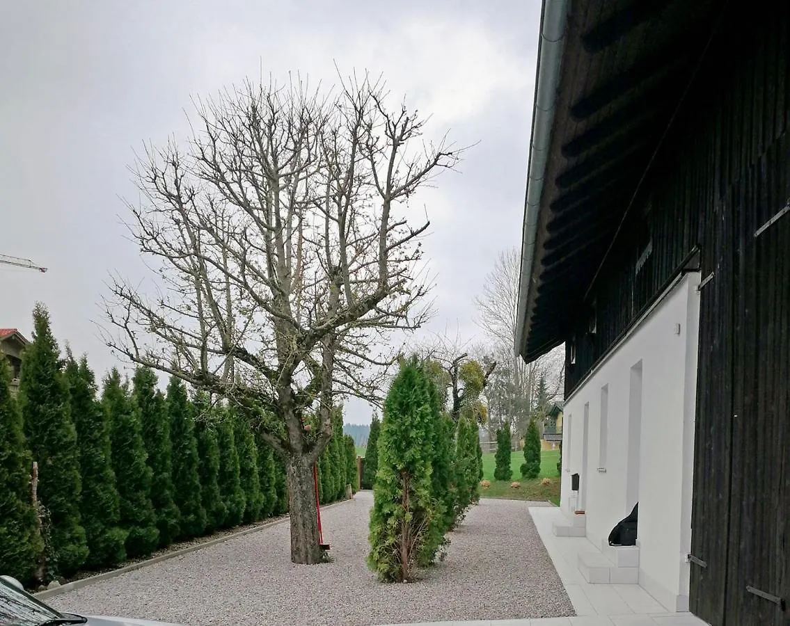 Muensing Naehe Starnberger See, Schoene Ferienwohnung, Gaestewohnung 125Qm Eg Und Og Kontaktfrei Germany