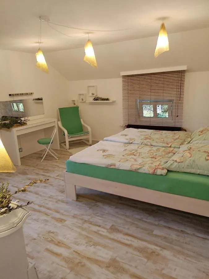 Muensing Naehe Starnberger See, Schoene Ferienwohnung, Gaestewohnung 125Qm Eg Und Og Kontaktfrei