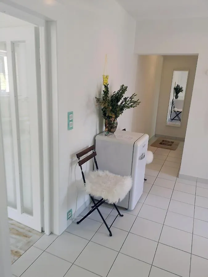Muensing Naehe Starnberger See, Schoene Ferienwohnung, Gaestewohnung 125Qm Eg Und Og Kontaktfrei 0*, Munsing